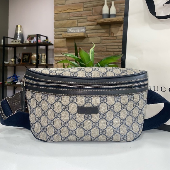 Gucci Handbags - ❤️authentic gucci belt bag